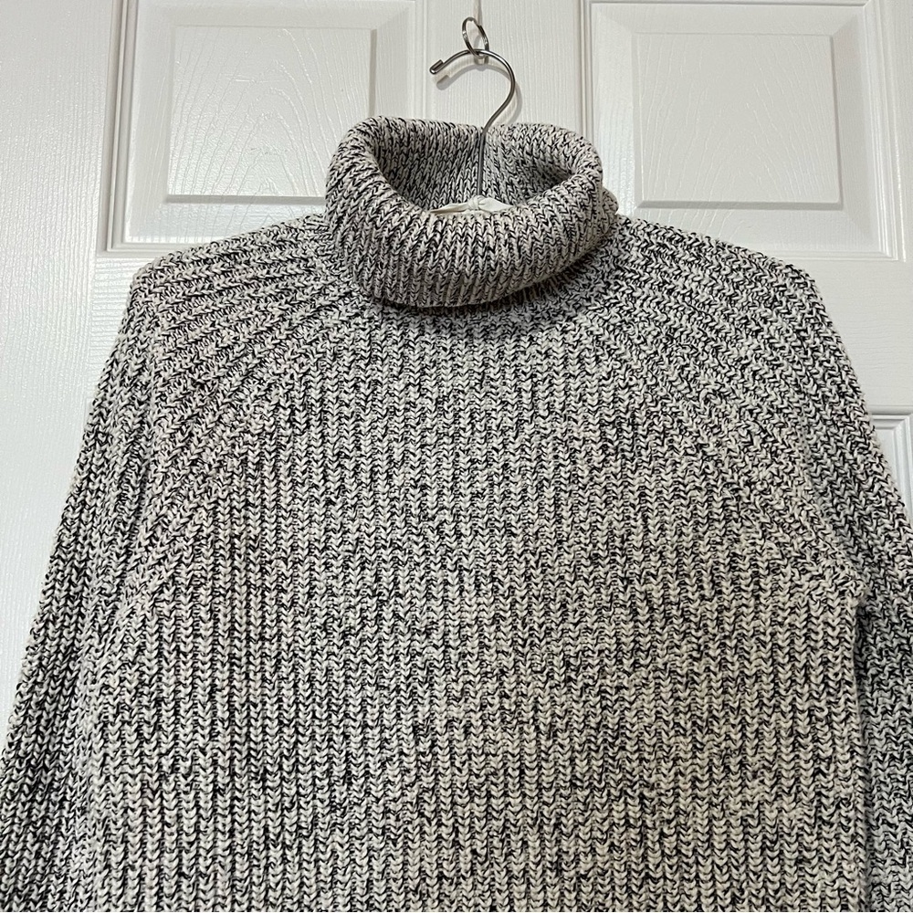 Roots Gray Speckle Knit Cotton Blend Snowy Fox Turtleneck Sweater - Sz XS - Picture 5 of 15